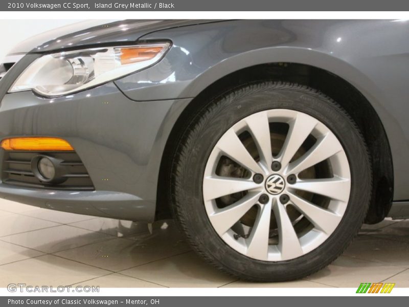 Island Grey Metallic / Black 2010 Volkswagen CC Sport