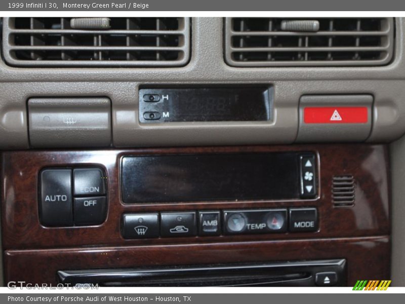 Monterey Green Pearl / Beige 1999 Infiniti I 30