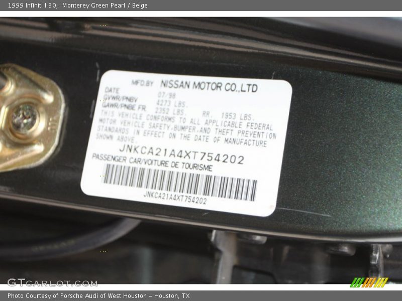 Monterey Green Pearl / Beige 1999 Infiniti I 30