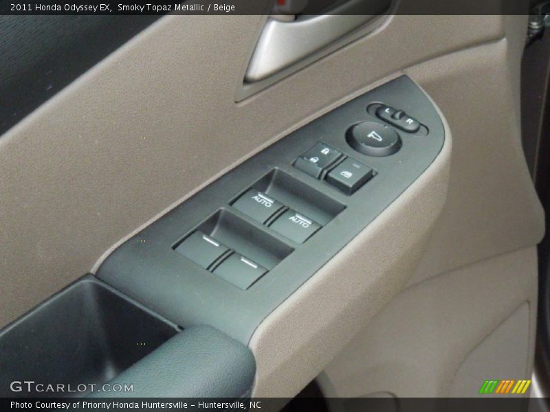 Smoky Topaz Metallic / Beige 2011 Honda Odyssey EX