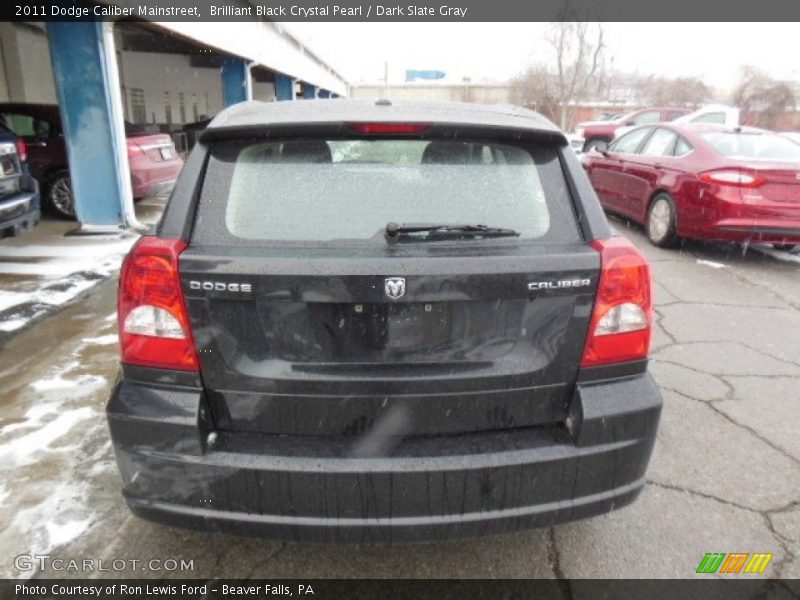 Brilliant Black Crystal Pearl / Dark Slate Gray 2011 Dodge Caliber Mainstreet