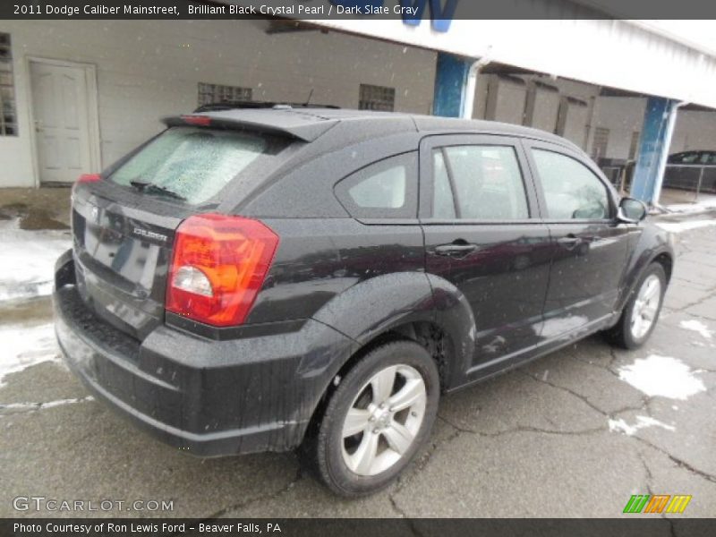 Brilliant Black Crystal Pearl / Dark Slate Gray 2011 Dodge Caliber Mainstreet
