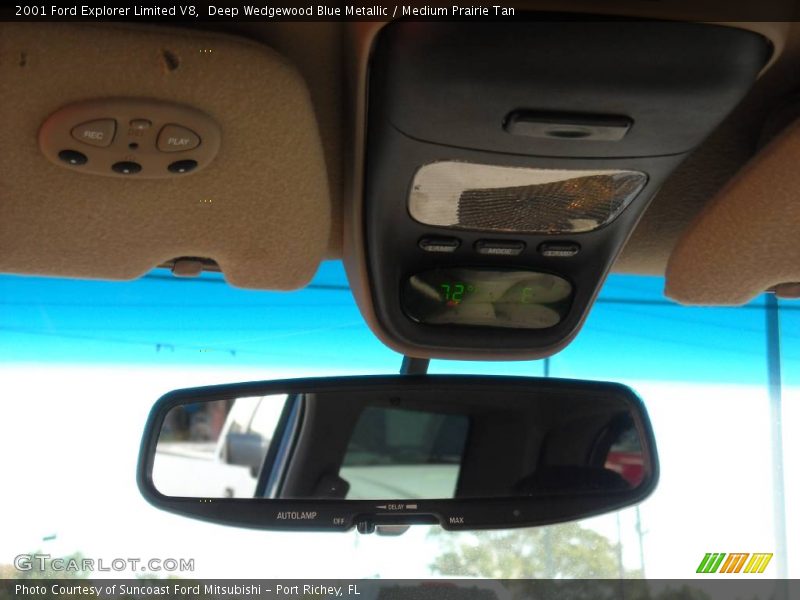 Deep Wedgewood Blue Metallic / Medium Prairie Tan 2001 Ford Explorer Limited V8