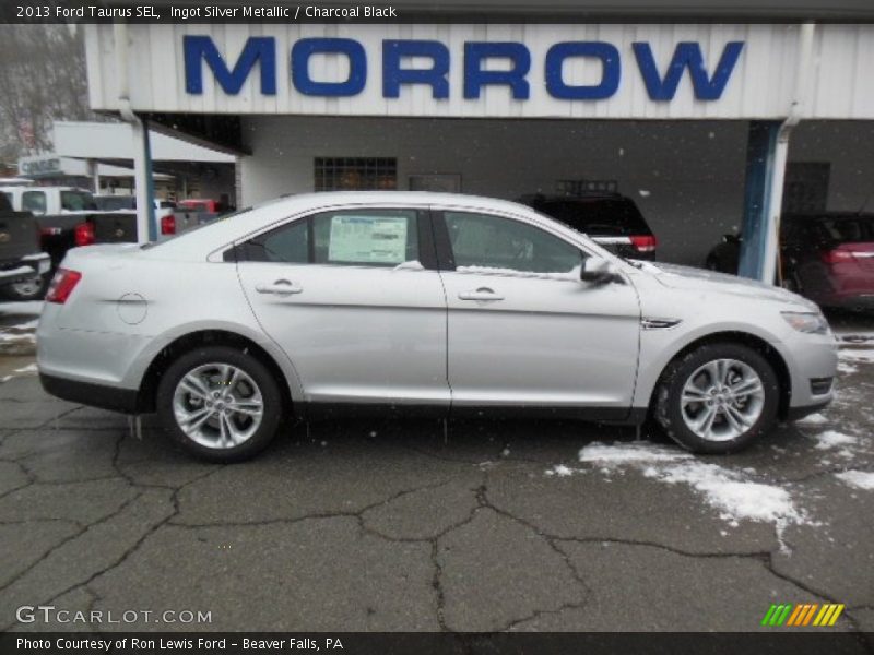 Ingot Silver Metallic / Charcoal Black 2013 Ford Taurus SEL
