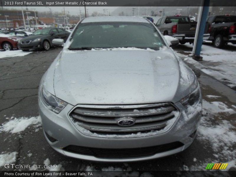 Ingot Silver Metallic / Charcoal Black 2013 Ford Taurus SEL