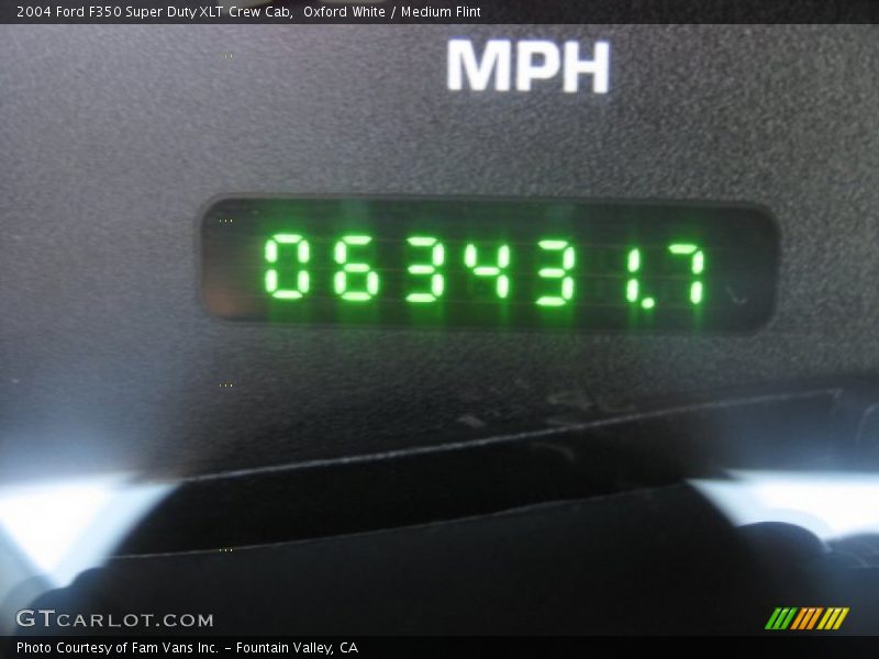 Oxford White / Medium Flint 2004 Ford F350 Super Duty XLT Crew Cab