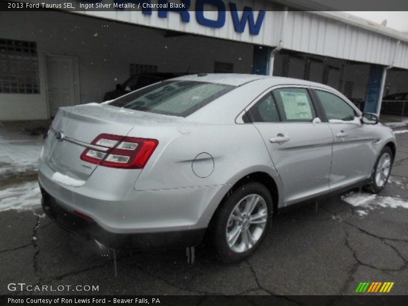 Ingot Silver Metallic / Charcoal Black 2013 Ford Taurus SEL