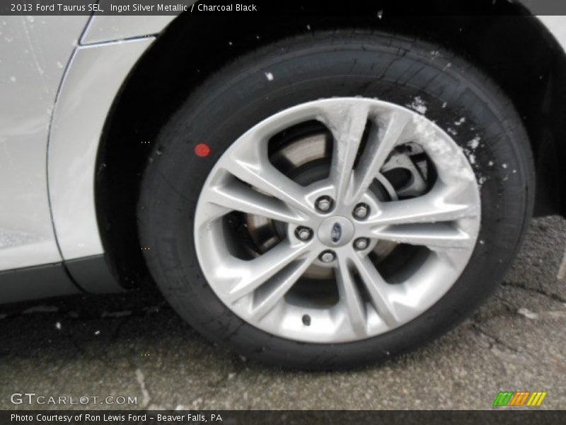 Ingot Silver Metallic / Charcoal Black 2013 Ford Taurus SEL
