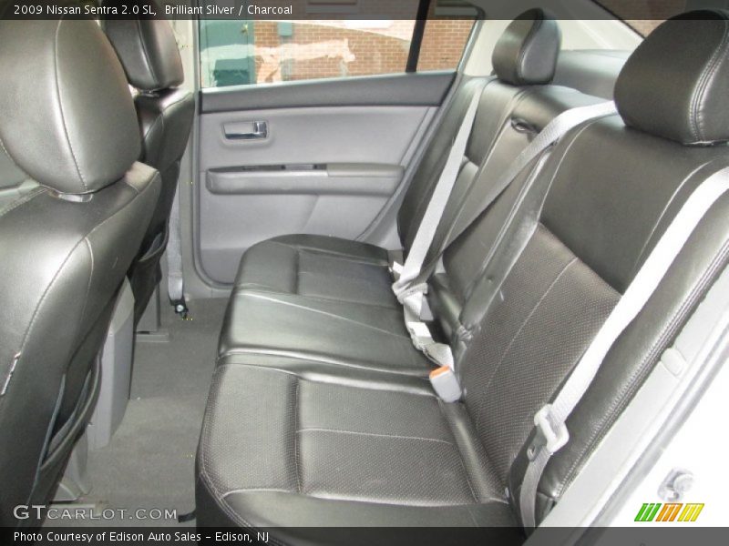 Brilliant Silver / Charcoal 2009 Nissan Sentra 2.0 SL