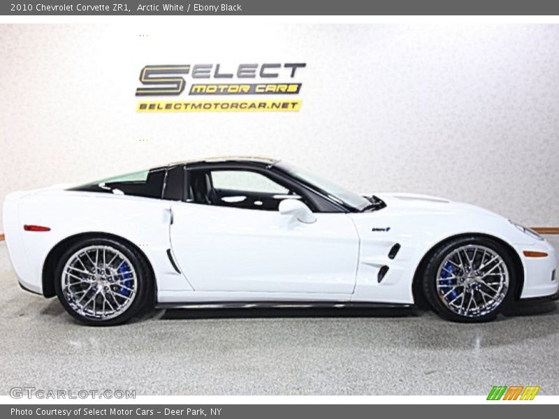 Arctic White / Ebony Black 2010 Chevrolet Corvette ZR1