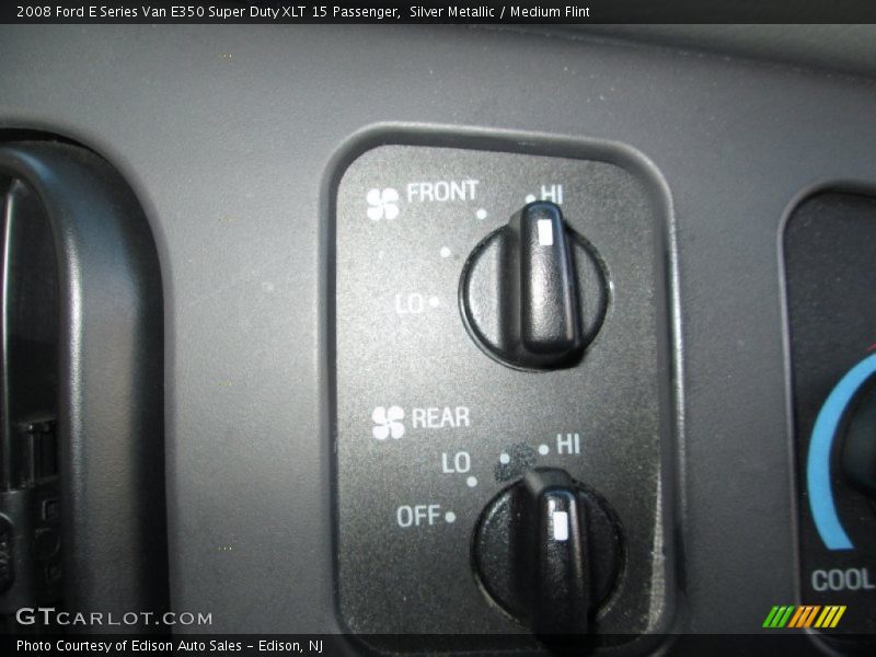Silver Metallic / Medium Flint 2008 Ford E Series Van E350 Super Duty XLT 15 Passenger