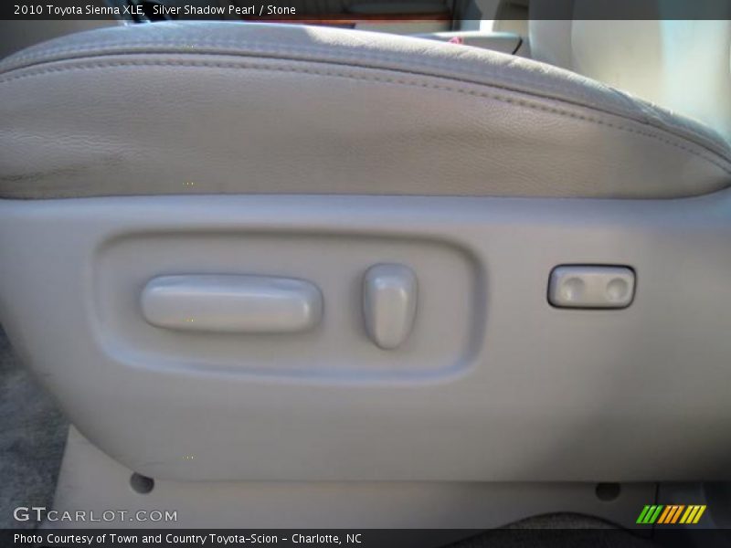 Silver Shadow Pearl / Stone 2010 Toyota Sienna XLE