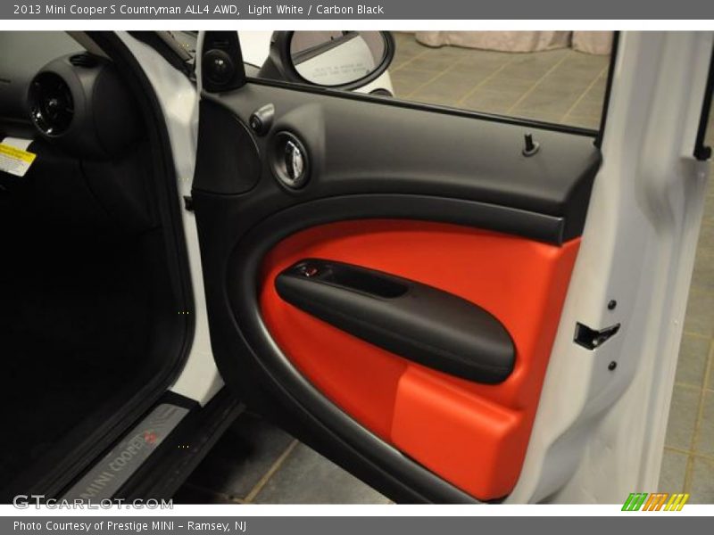 Light White / Carbon Black 2013 Mini Cooper S Countryman ALL4 AWD