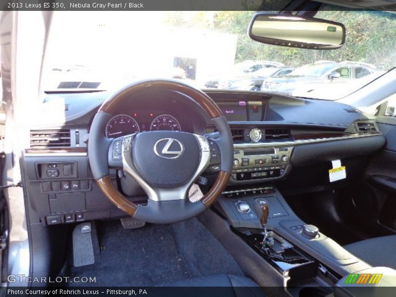 Dashboard of 2013 ES 350