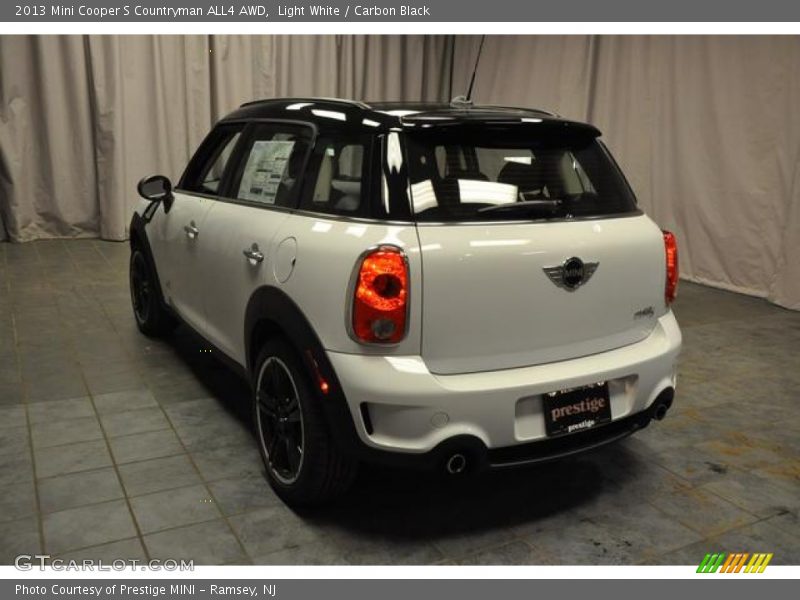 Light White / Carbon Black 2013 Mini Cooper S Countryman ALL4 AWD