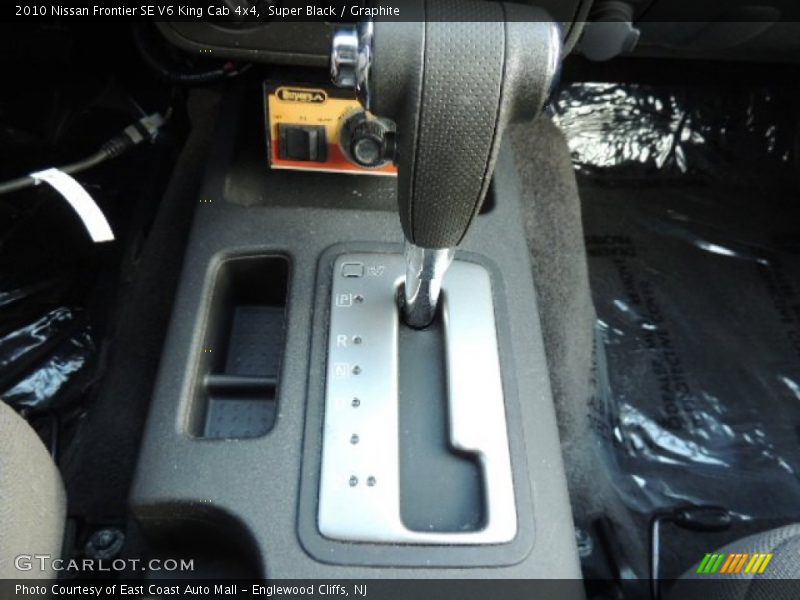 Super Black / Graphite 2010 Nissan Frontier SE V6 King Cab 4x4
