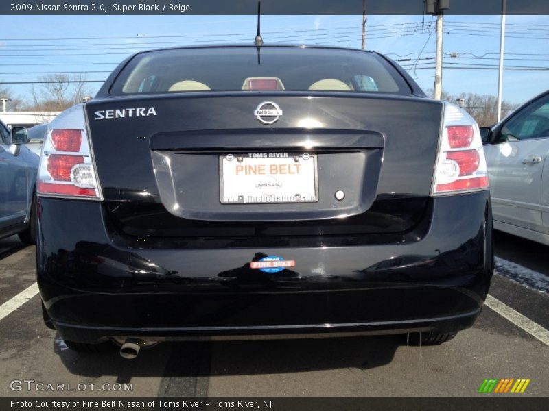 Super Black / Beige 2009 Nissan Sentra 2.0