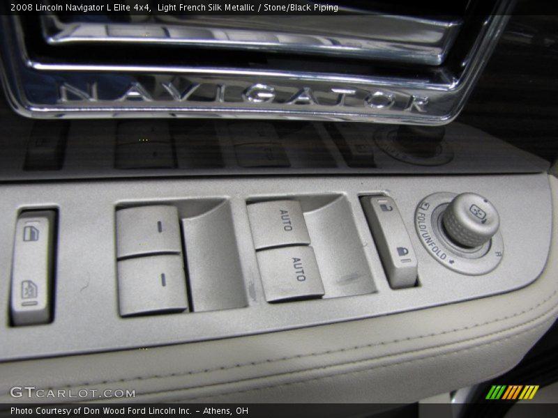 Light French Silk Metallic / Stone/Black Piping 2008 Lincoln Navigator L Elite 4x4