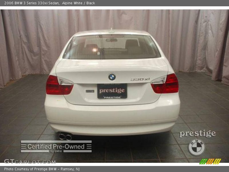 Alpine White / Black 2006 BMW 3 Series 330xi Sedan