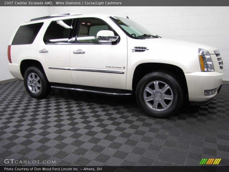 White Diamond / Cocoa/Light Cashmere 2007 Cadillac Escalade AWD