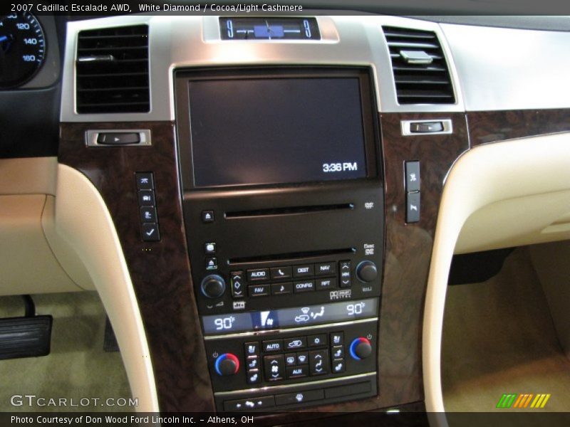 White Diamond / Cocoa/Light Cashmere 2007 Cadillac Escalade AWD