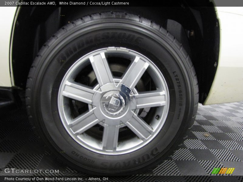  2007 Escalade AWD Wheel