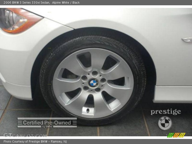 Alpine White / Black 2006 BMW 3 Series 330xi Sedan