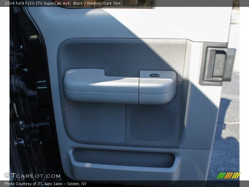 Black / Medium/Dark Flint 2004 Ford F150 STX SuperCab 4x4