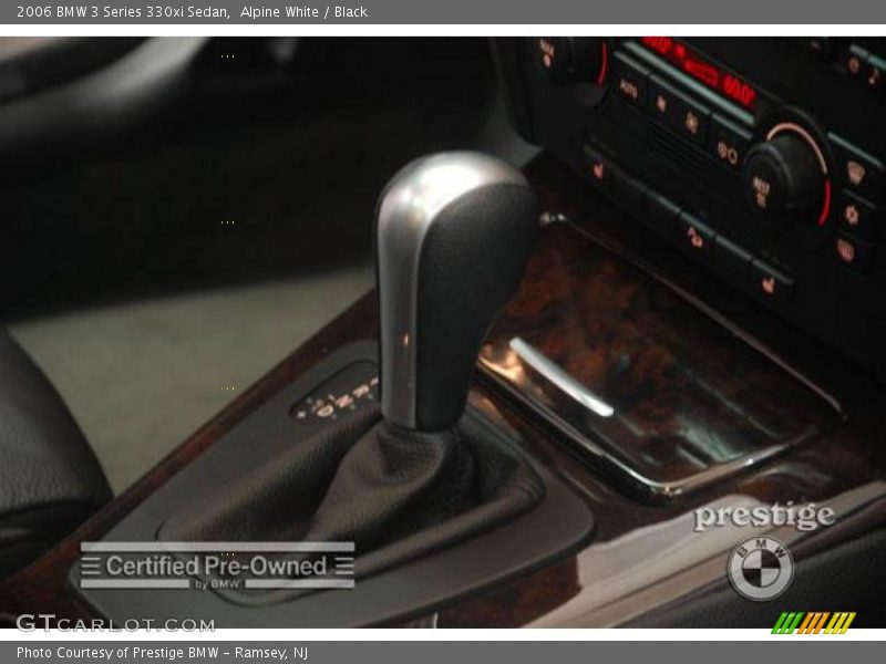 Alpine White / Black 2006 BMW 3 Series 330xi Sedan