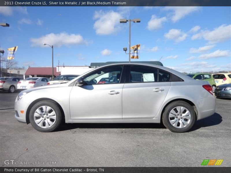 Silver Ice Metallic / Jet Black/Medium Titanium 2013 Chevrolet Cruze LS