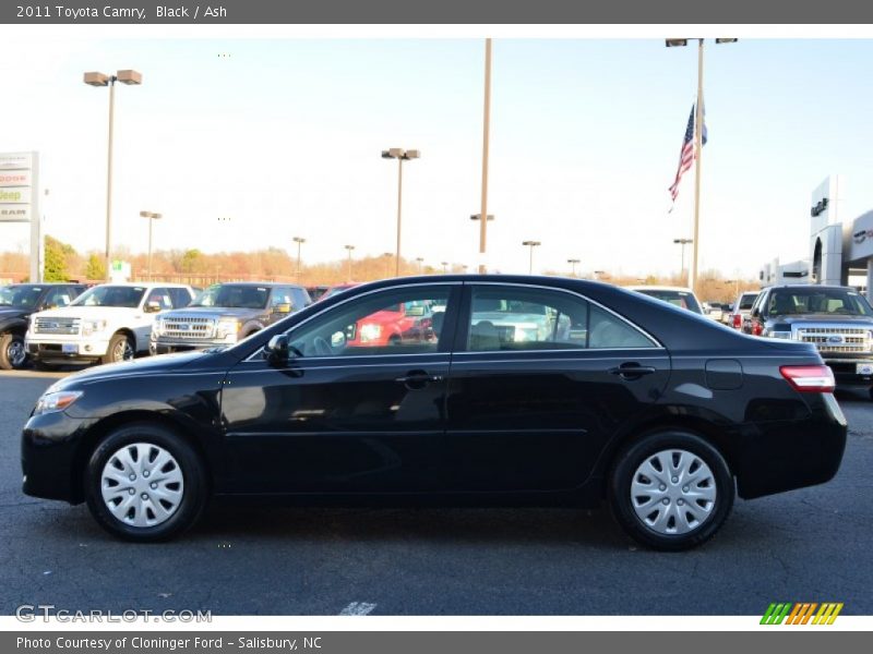 Black / Ash 2011 Toyota Camry