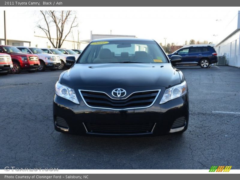 Black / Ash 2011 Toyota Camry