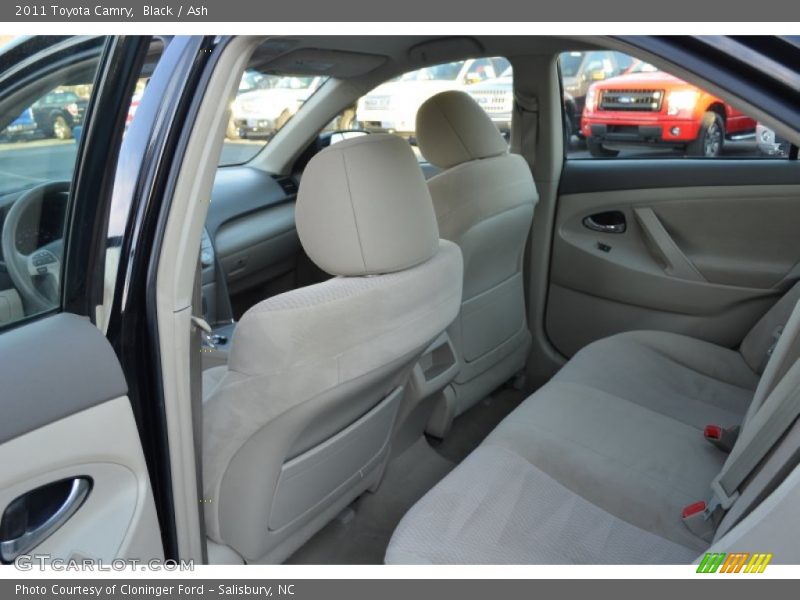 Black / Ash 2011 Toyota Camry