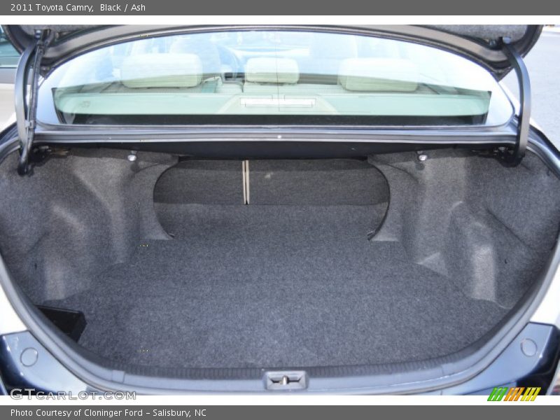 Black / Ash 2011 Toyota Camry