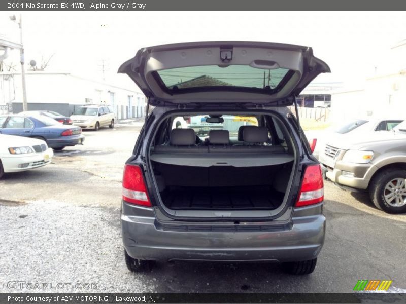 Alpine Gray / Gray 2004 Kia Sorento EX 4WD