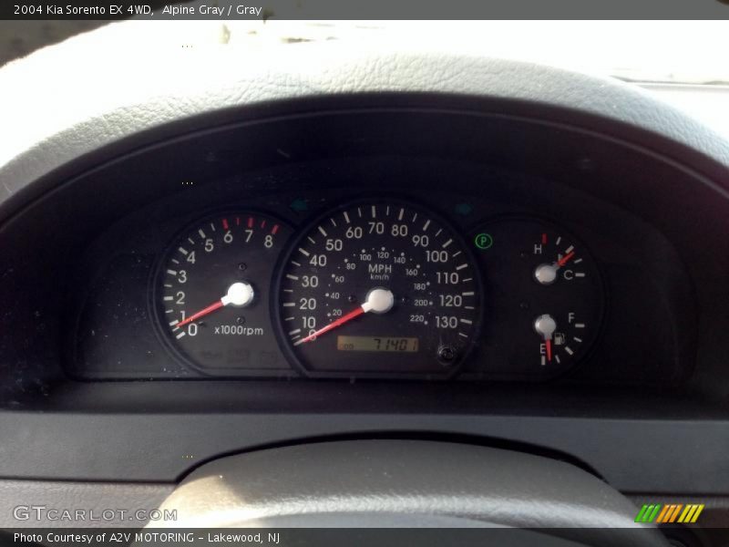 Alpine Gray / Gray 2004 Kia Sorento EX 4WD