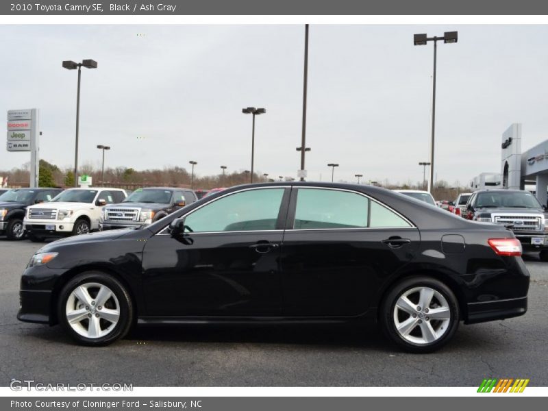 Black / Ash Gray 2010 Toyota Camry SE