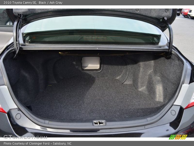 Black / Ash Gray 2010 Toyota Camry SE