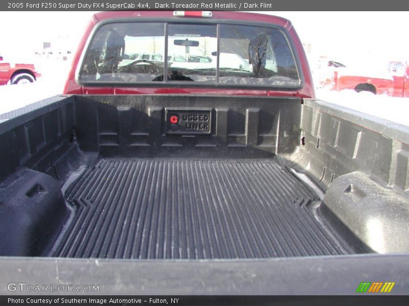Dark Toreador Red Metallic / Dark Flint 2005 Ford F250 Super Duty FX4 SuperCab 4x4