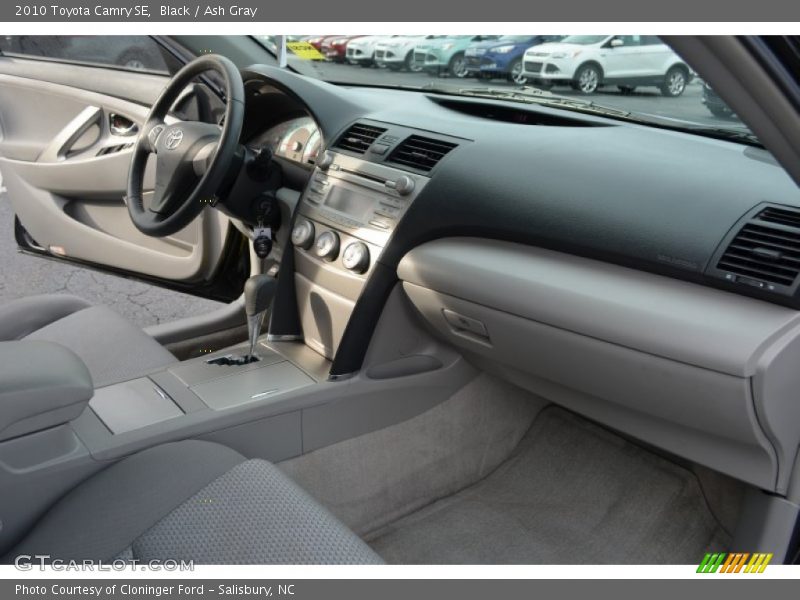 Black / Ash Gray 2010 Toyota Camry SE