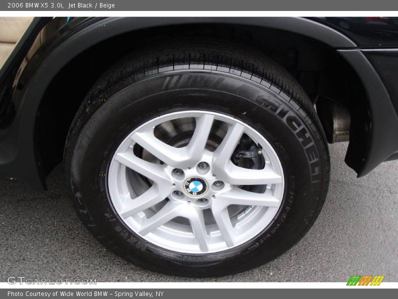 Jet Black / Beige 2006 BMW X5 3.0i