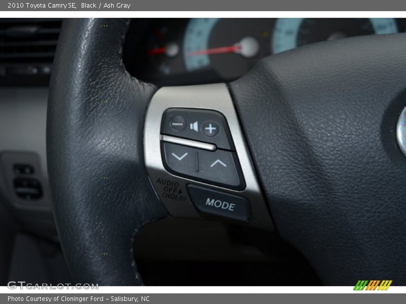 Black / Ash Gray 2010 Toyota Camry SE