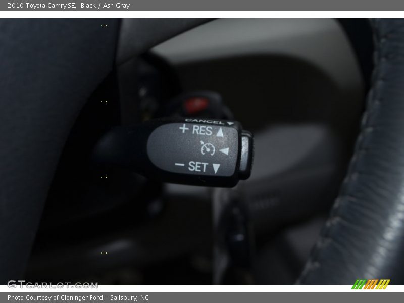 Black / Ash Gray 2010 Toyota Camry SE
