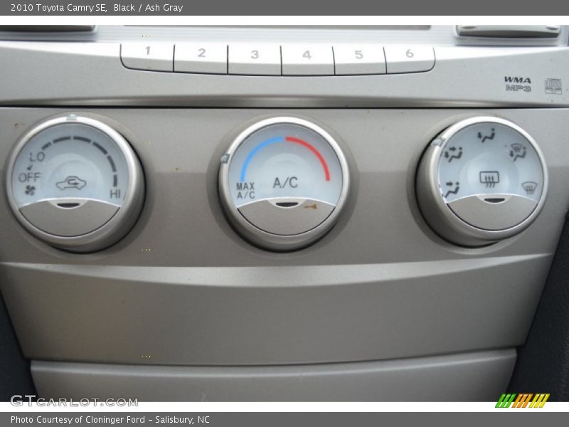 Black / Ash Gray 2010 Toyota Camry SE