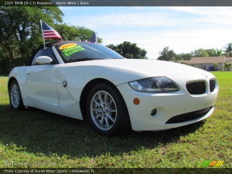 Alpine White / Black 2005 BMW Z4 2.5i Roadster