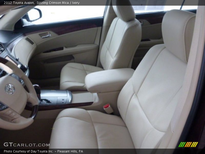 Front Seat of 2012 Avalon 