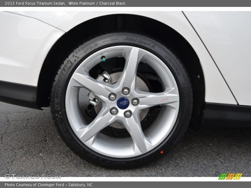 White Platinum / Charcoal Black 2013 Ford Focus Titanium Sedan