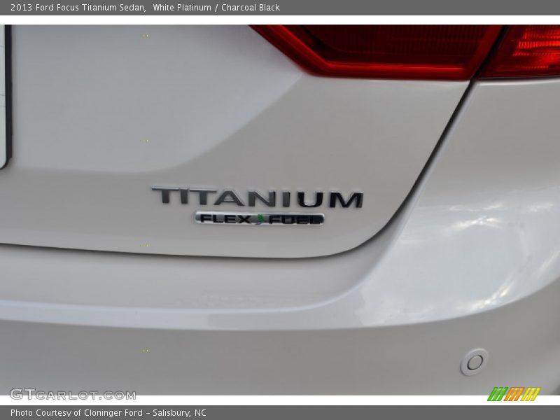 White Platinum / Charcoal Black 2013 Ford Focus Titanium Sedan