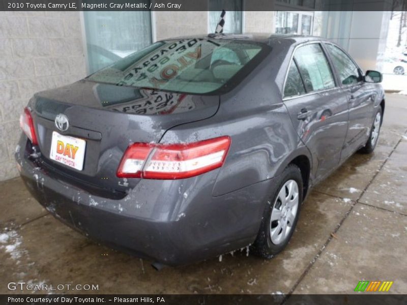 Magnetic Gray Metallic / Ash Gray 2010 Toyota Camry LE