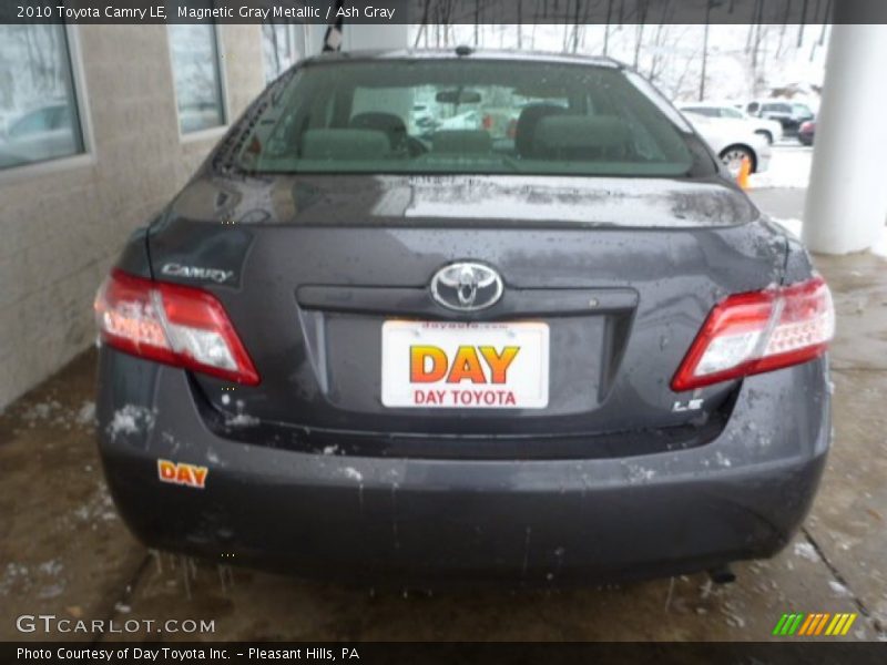 Magnetic Gray Metallic / Ash Gray 2010 Toyota Camry LE